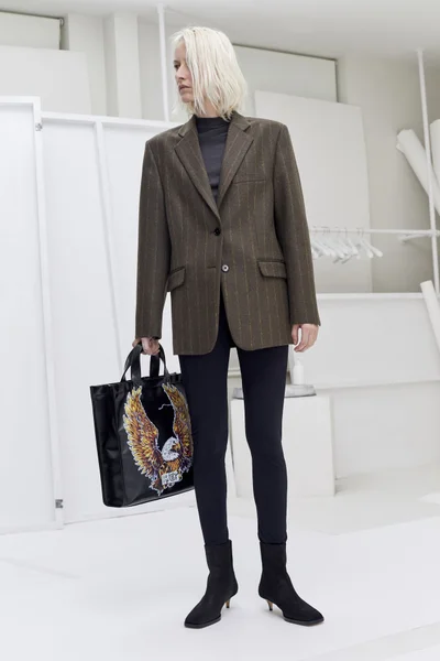 Look 1
